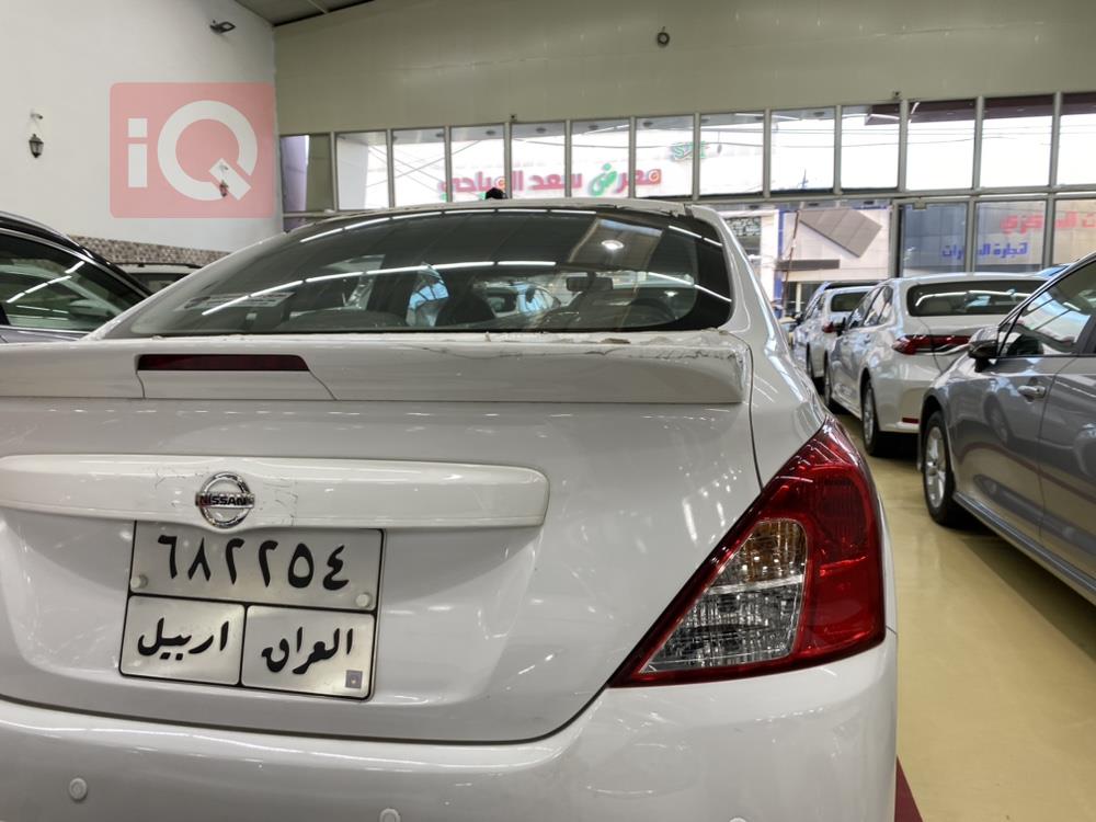 نیسان سەنی